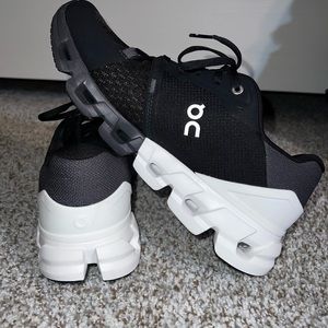 On Cloud Running Cloudflyer